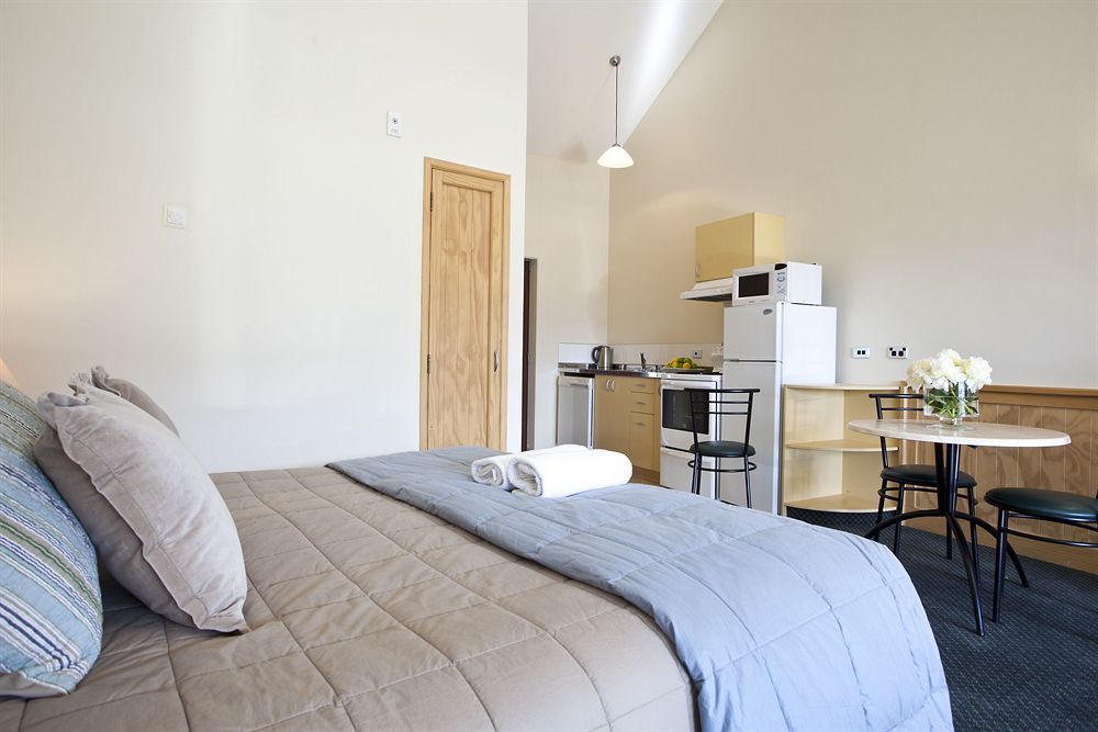 Clearbrook Motel & Serviced Apartments Wanaka Luaran gambar