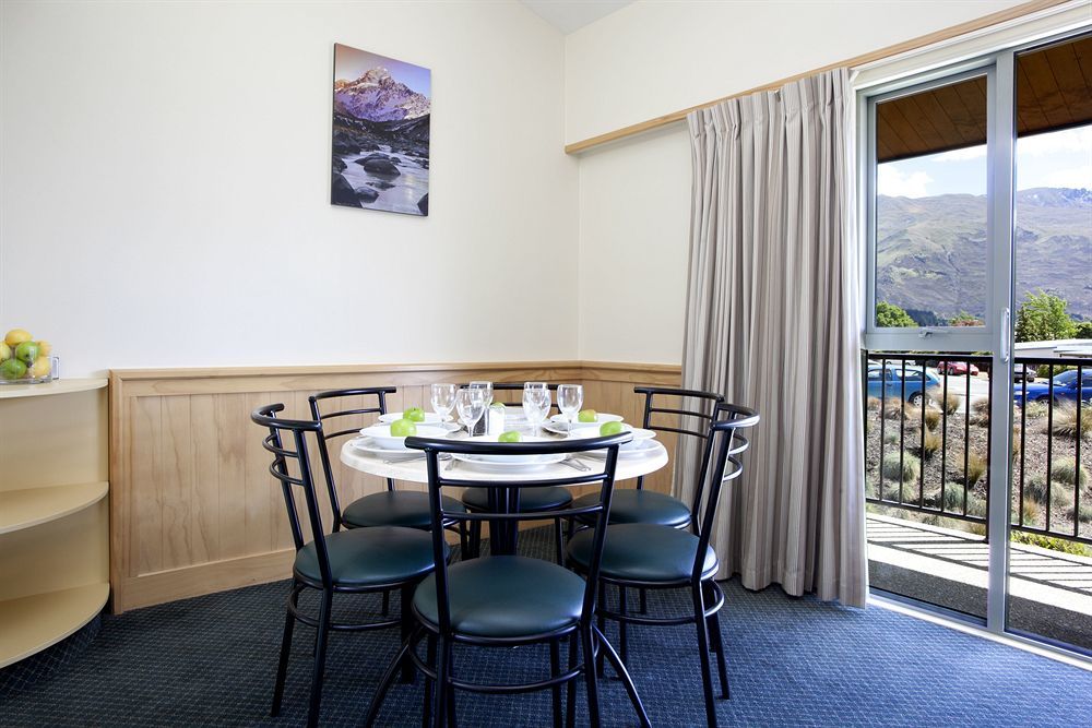 Clearbrook Motel & Serviced Apartments Wanaka Luaran gambar